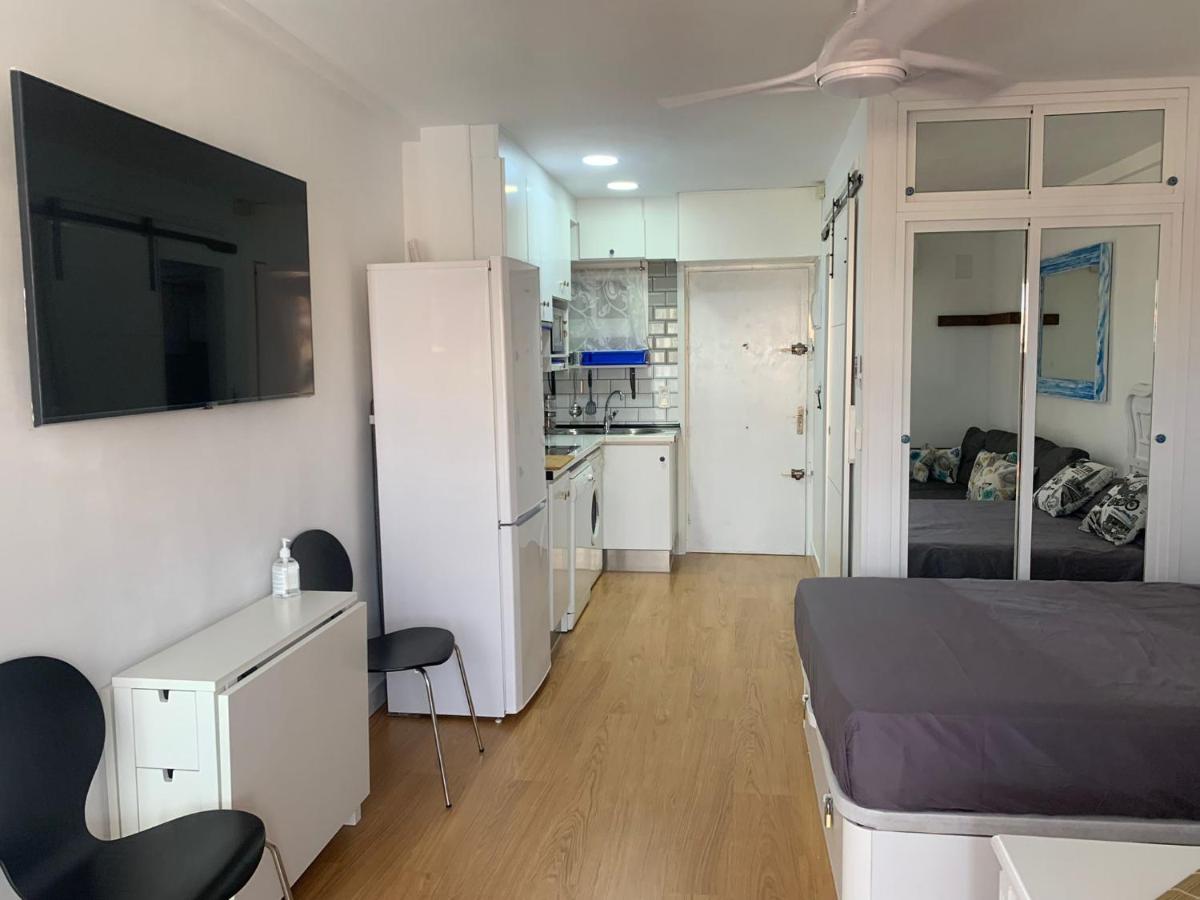 Sweet Home Benalmadena, Estudio Con Vistas Al Mar Y Excelente Conexion Wifi, Para No Fumadores, Con Piscinas, Sea Views, With Swimming Pools, Completely Renovated, Ideal For Older People, Bright With Morning Sun, No Smoking 外观 照片