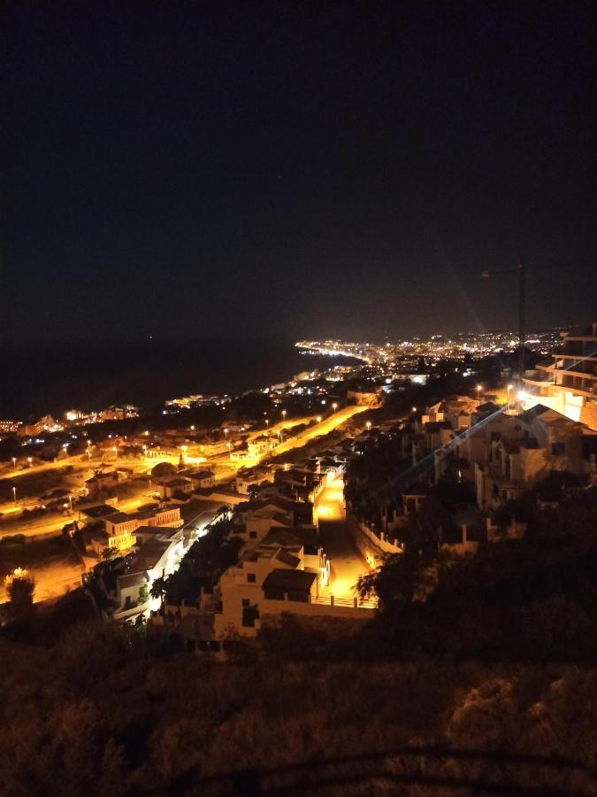 Sweet Home Benalmadena, Estudio Con Vistas Al Mar Y Excelente Conexion Wifi, Para No Fumadores, Con Piscinas, Sea Views, With Swimming Pools, Completely Renovated, Ideal For Older People, Bright With Morning Sun, No Smoking 外观 照片