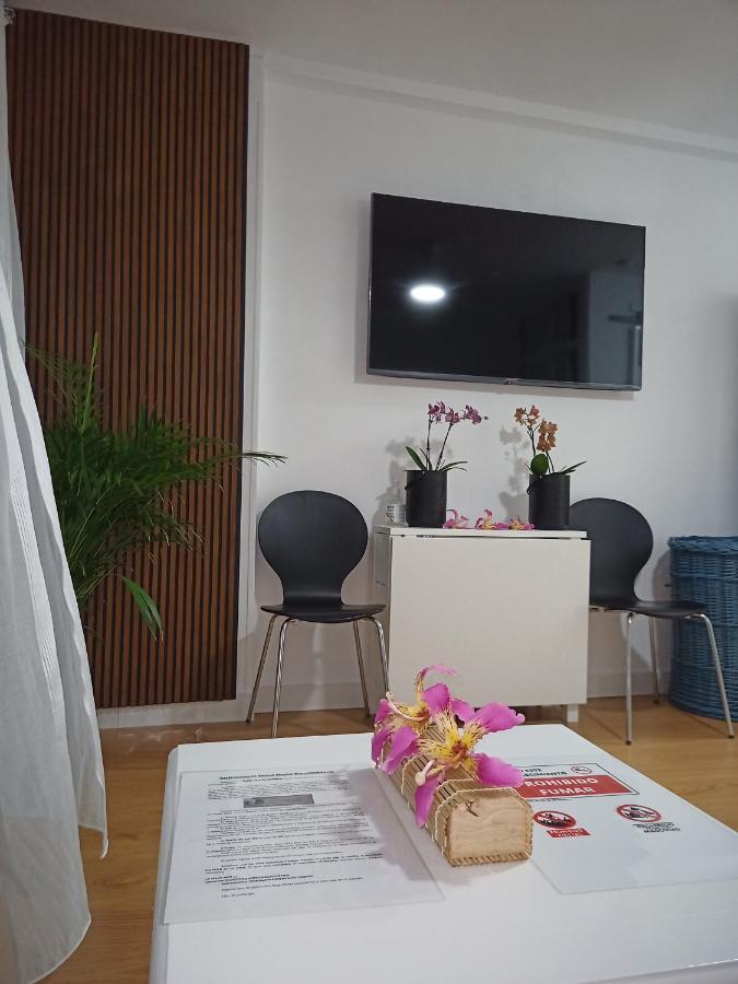 Sweet Home Benalmadena, Estudio Con Vistas Al Mar Y Excelente Conexion Wifi, Para No Fumadores, Con Piscinas, Sea Views, With Swimming Pools, Completely Renovated, Ideal For Older People, Bright With Morning Sun, No Smoking 外观 照片