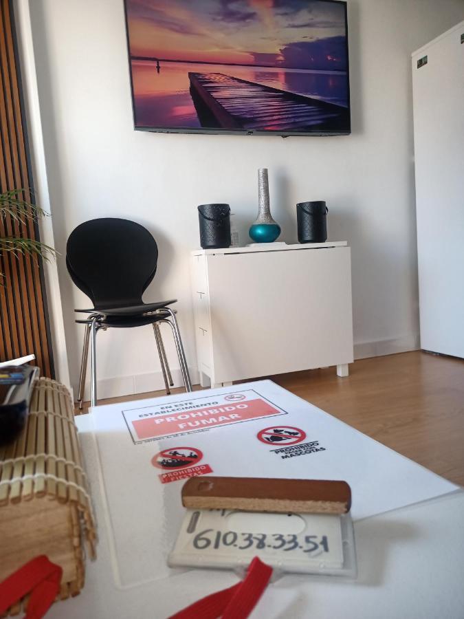 Sweet Home Benalmadena, Estudio Con Vistas Al Mar Y Excelente Conexion Wifi, Para No Fumadores, Con Piscinas, Sea Views, With Swimming Pools, Completely Renovated, Ideal For Older People, Bright With Morning Sun, No Smoking 外观 照片
